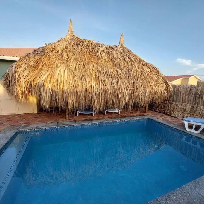 CASA ANTONIA Villapark Fontein mit Salzwasserpool Buitenkant foto