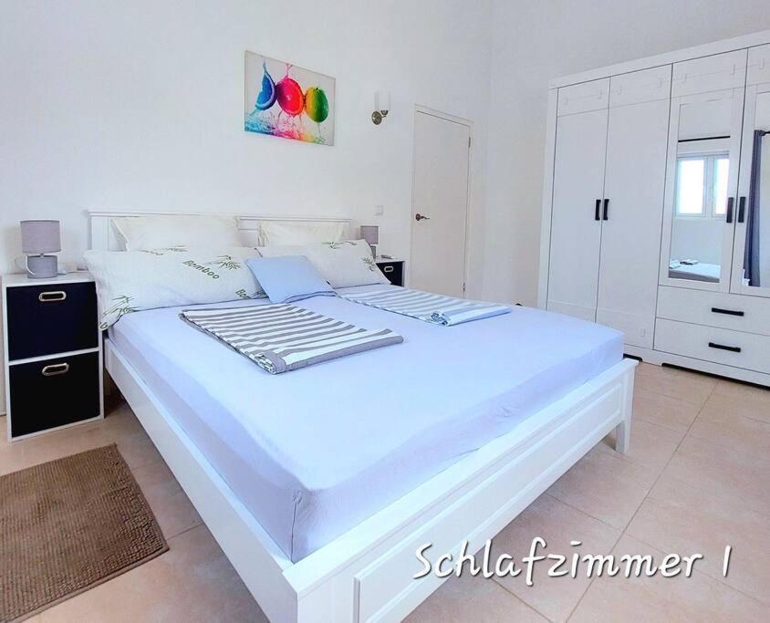 CASA ANTONIA Villapark Fontein mit Salzwasserpool Buitenkant foto